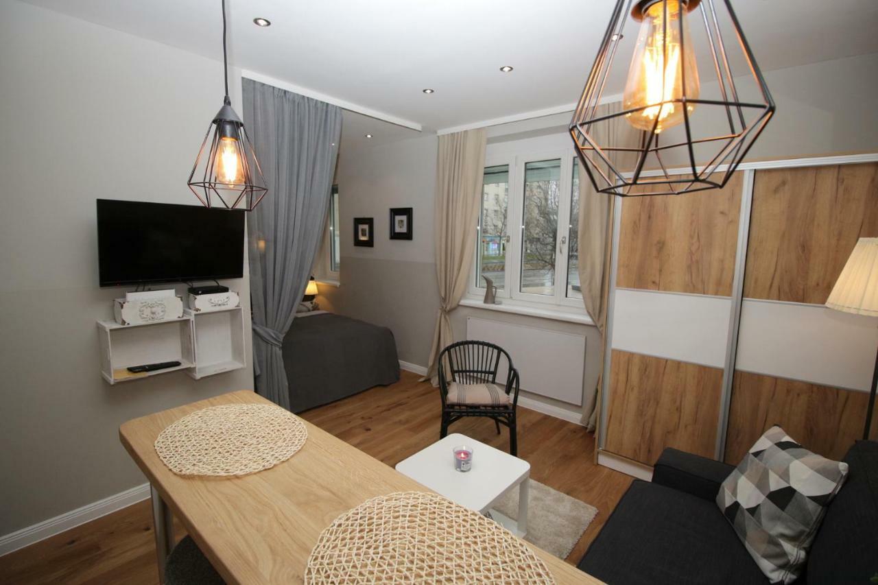 City&More! Apartment-Wieden Extérieur photo